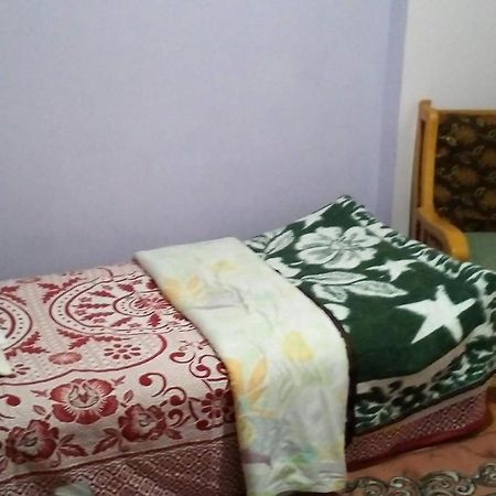 Zahrate Elfirdaos Rooms للرجال فقط Alejandría Exterior foto